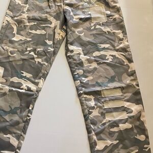 Stylish Camo Women's Joggers